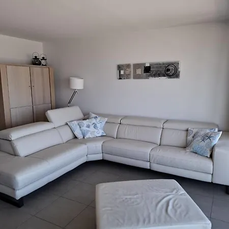 Luxury App, Frontal Sea View + South Terrace + Garage